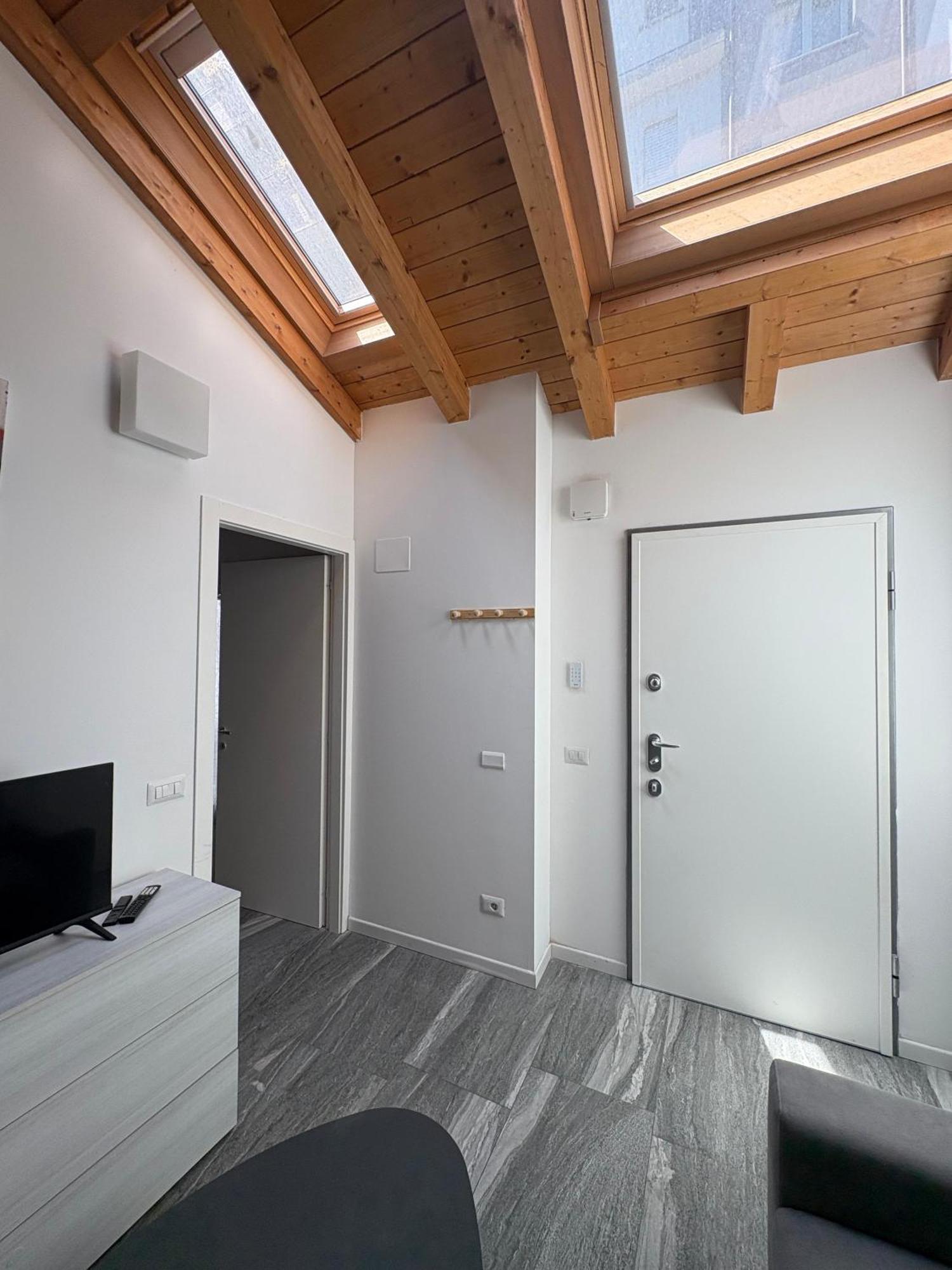 Essential Apartment Sesto San Giovanni Εξωτερικό φωτογραφία