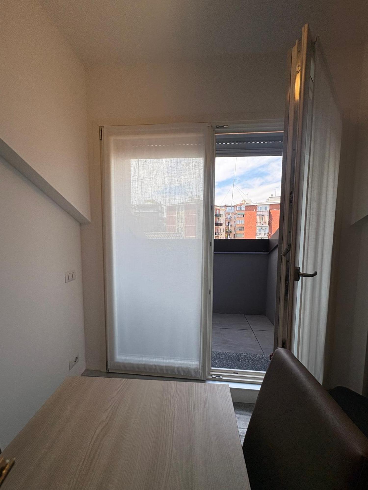 Essential Apartment Sesto San Giovanni Εξωτερικό φωτογραφία