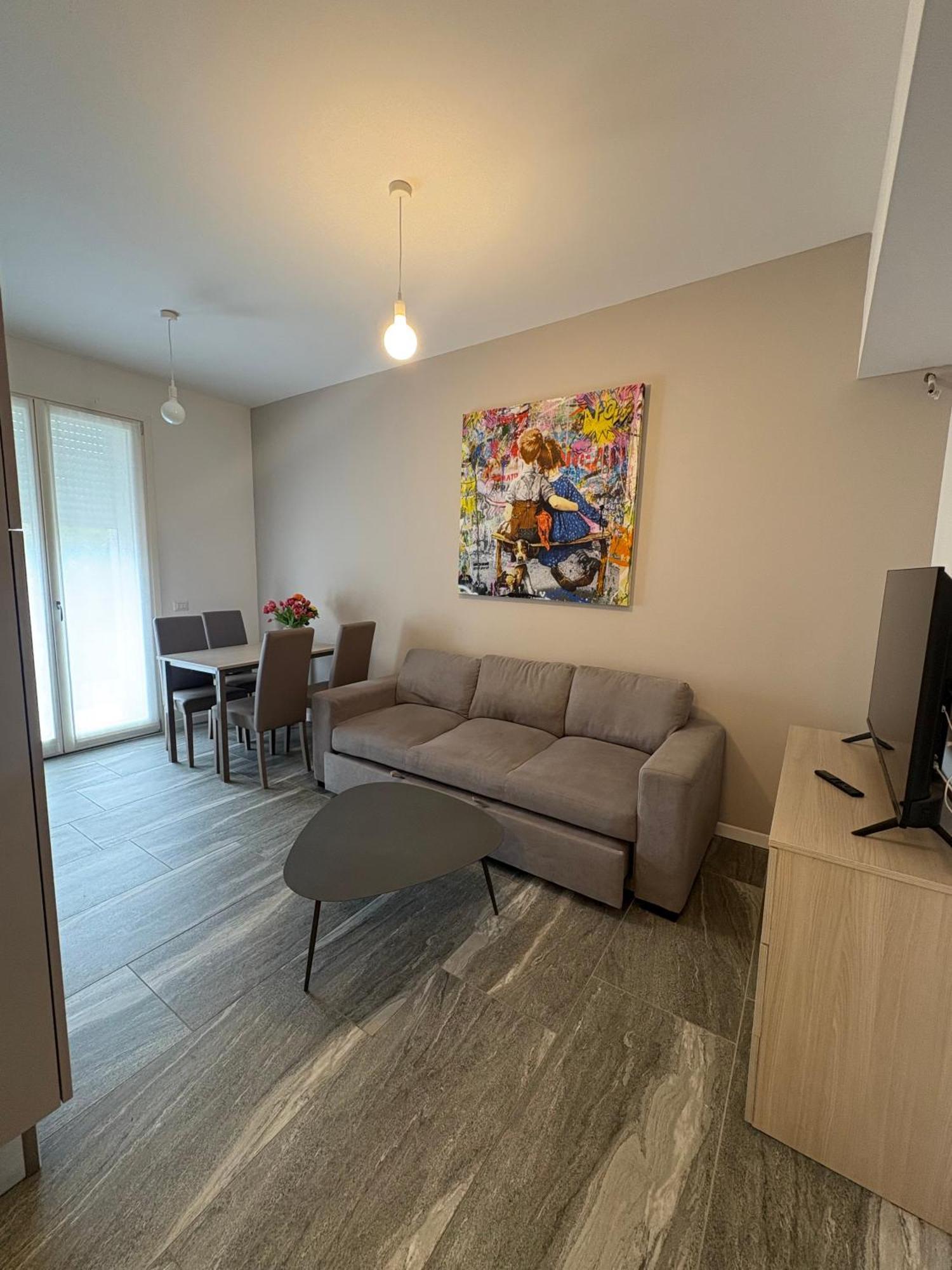 Essential Apartment Sesto San Giovanni Εξωτερικό φωτογραφία